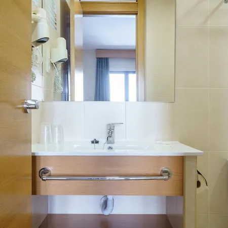 Costabella Powered By Faro Homes Guest house